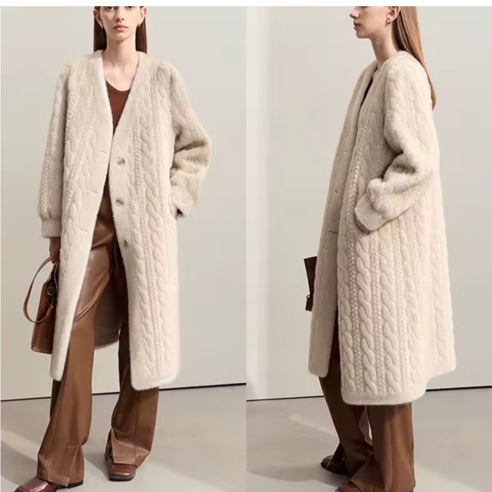 Elegant Cream Cable Knit Faux Fur Women's Coat